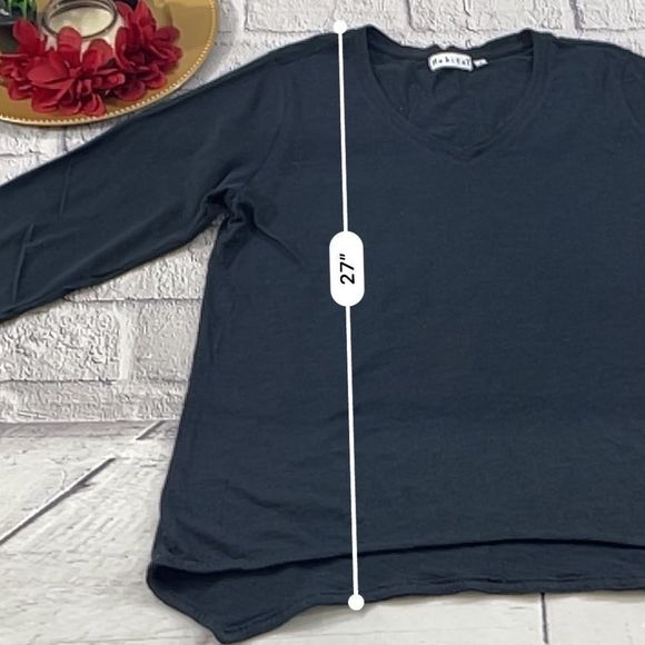 Habitat Tops Womens Habitat Black Vneck Classic Long Sleeve Shirt M